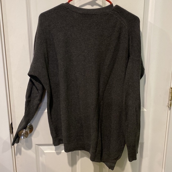 Athleta Silk and Tencel Blend Asymmetrical Hem Sweater - Picture 6 of 12
